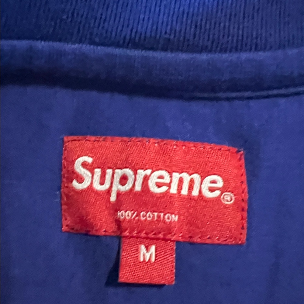 NWOT Supreme Tshirt - Picture 3 of 3